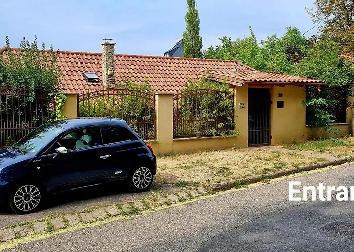 Sofia Premium Free Parking Lägenhet